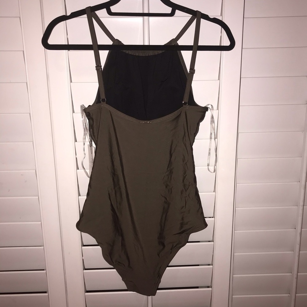 NWT Calvin Klein One Piece Swimsuit - Picture 3 of 10